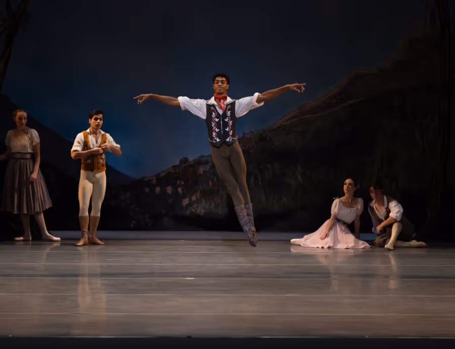 Review: AMERICAN REPERTORY BALLET’S GISELLE Haunts, Delights Audiences at New Brunswick Performing Arts Center Image