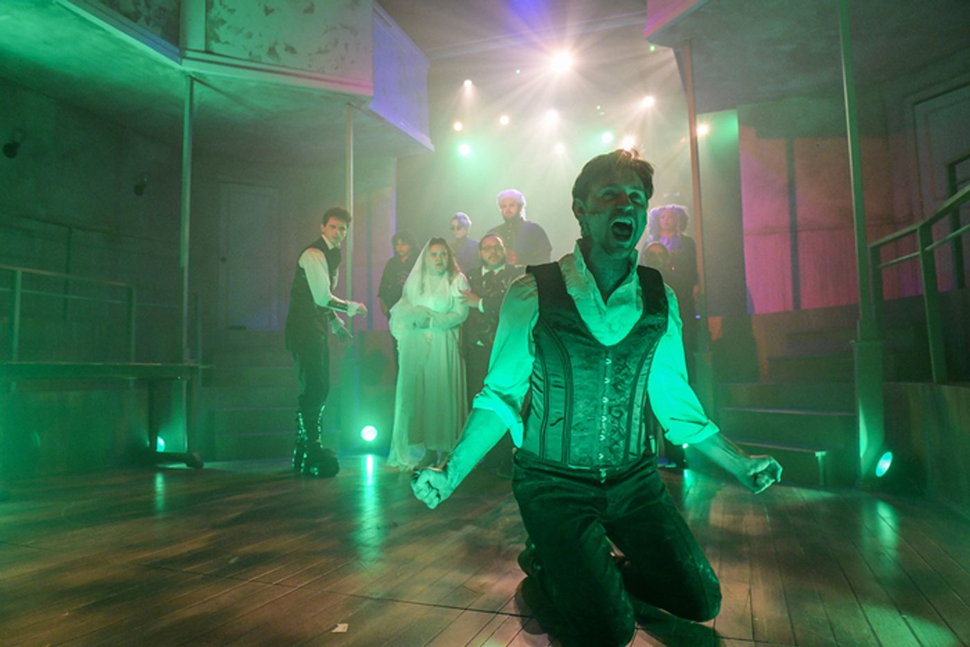 Photos: JEKYLL & HYDE At The Chopin Theatre  Image