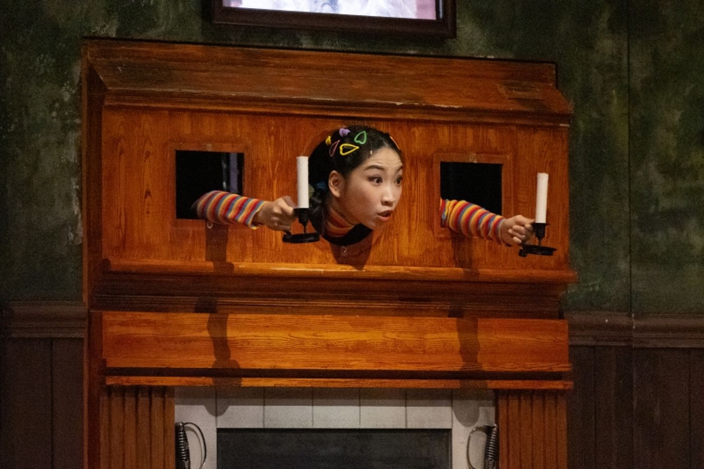 Review: THE PLAY THAT GOES WRONG at Kwai Tsing Theatre Review: THE PLAY THAT GOES WRONG at Kwai Tsing Theatre Image