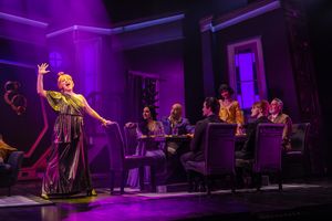 Jenni Barber and the full company Photo