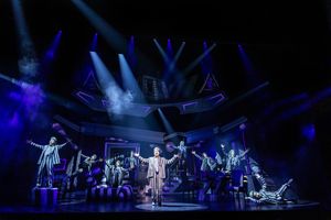 Justin Collette and the full company Photo