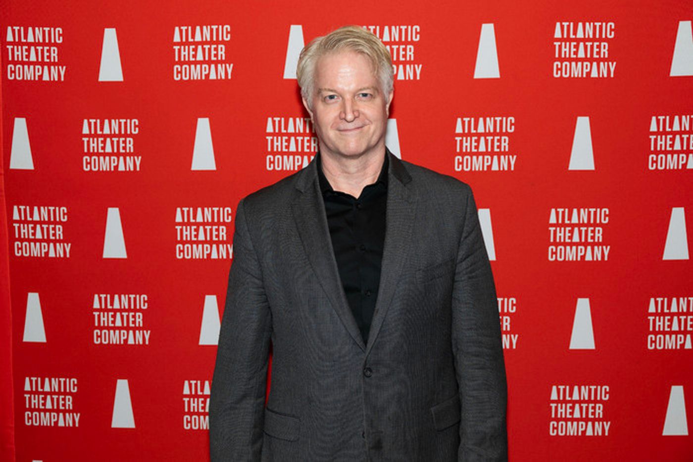 Photos: Aubrey Plaza Shines at LET'S LOVE! Opening Night  Image