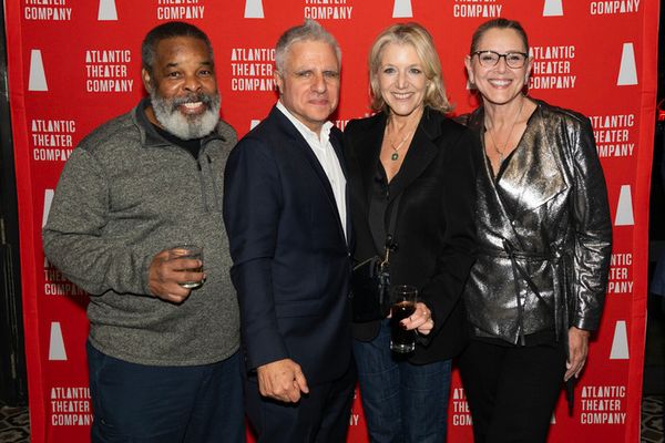 Ray Anthony Thomas, Neil Pepe, Mary McCann & Camryn Manheim Photo