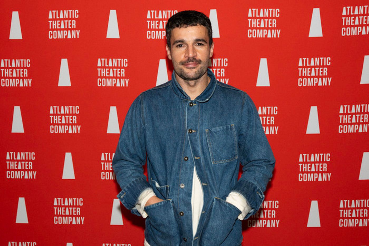 Photos: Aubrey Plaza Shines at LET'S LOVE! Opening Night Photos: Aubrey Plaza Shines at LET'S LOVE! Opening Night Image