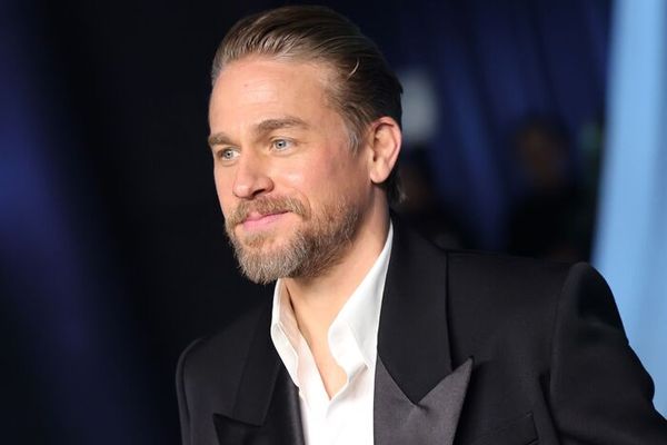 Charlie Hunnam  Photo
