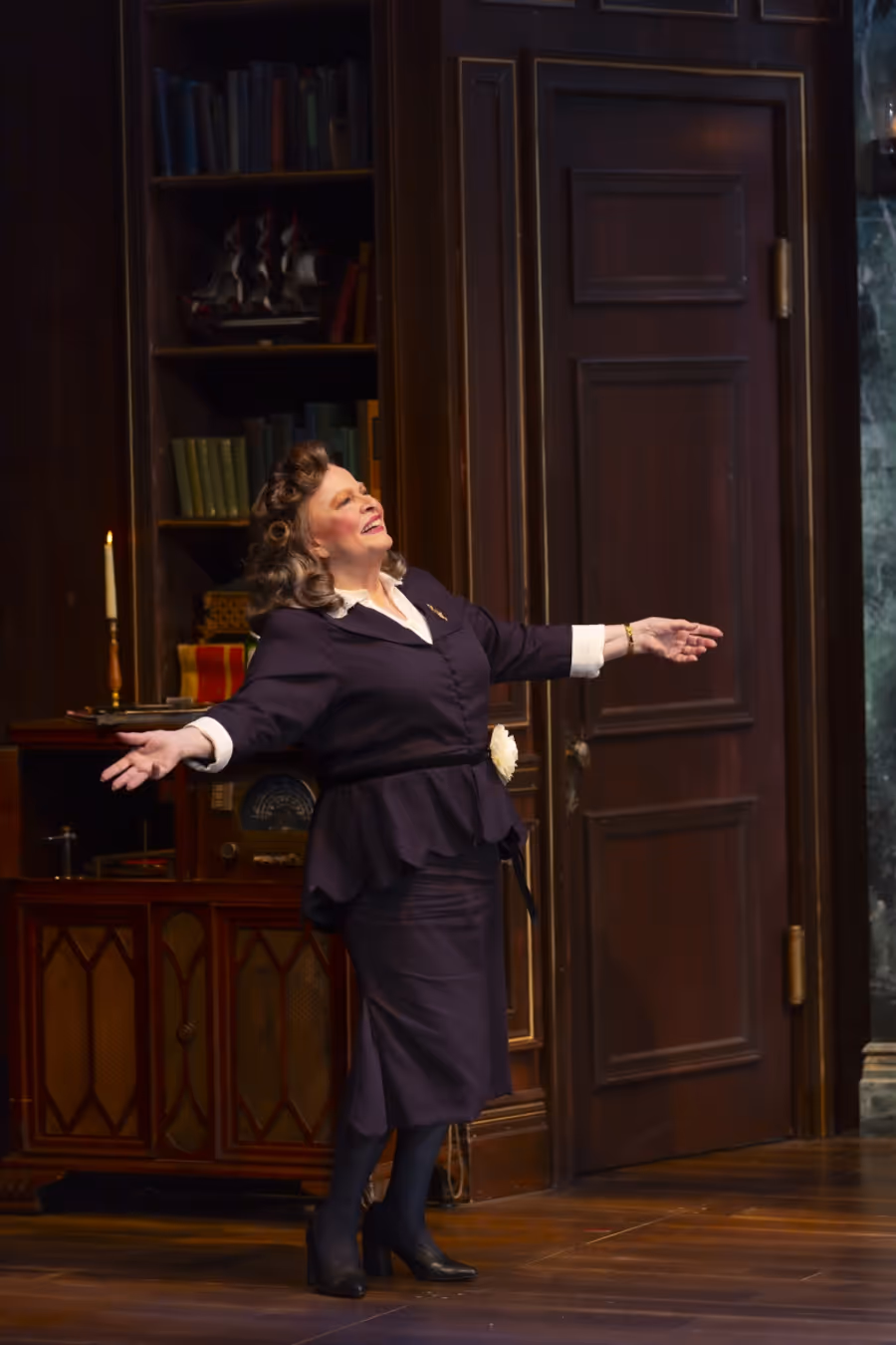 Review: AN OLD-FASHIONED FAMILY MURDER at GSP-The Best Classic Mystery Image