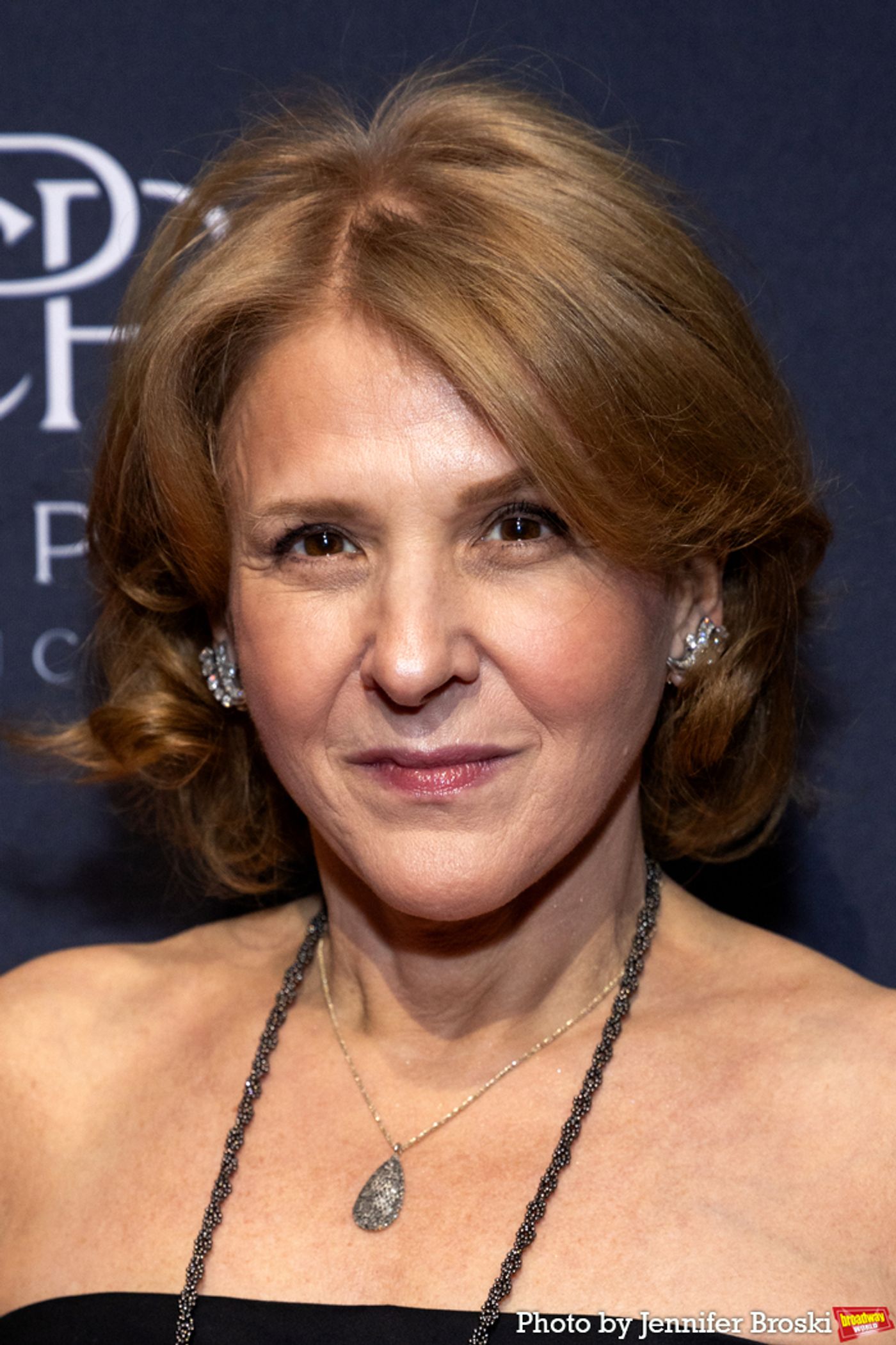 Photos: Stars Walk the Red Carpet at the Dramatists Guild Foundation Gala  Image