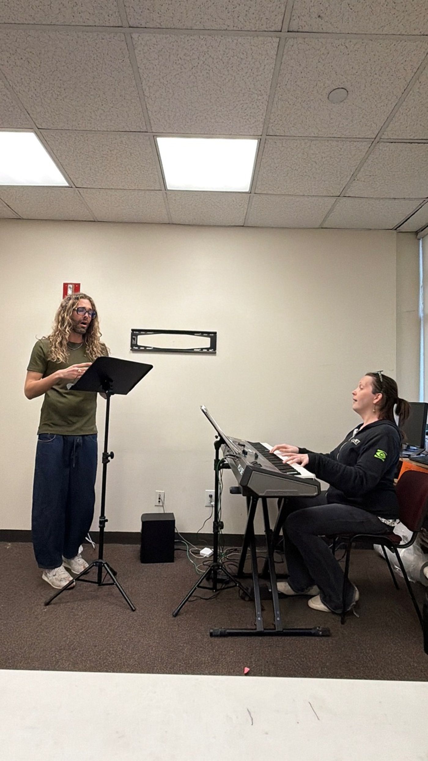 Exclusive: Jonathan Van Ness Backstage at THE DROWSY CHAPERONE at Carnegie Hall  Image