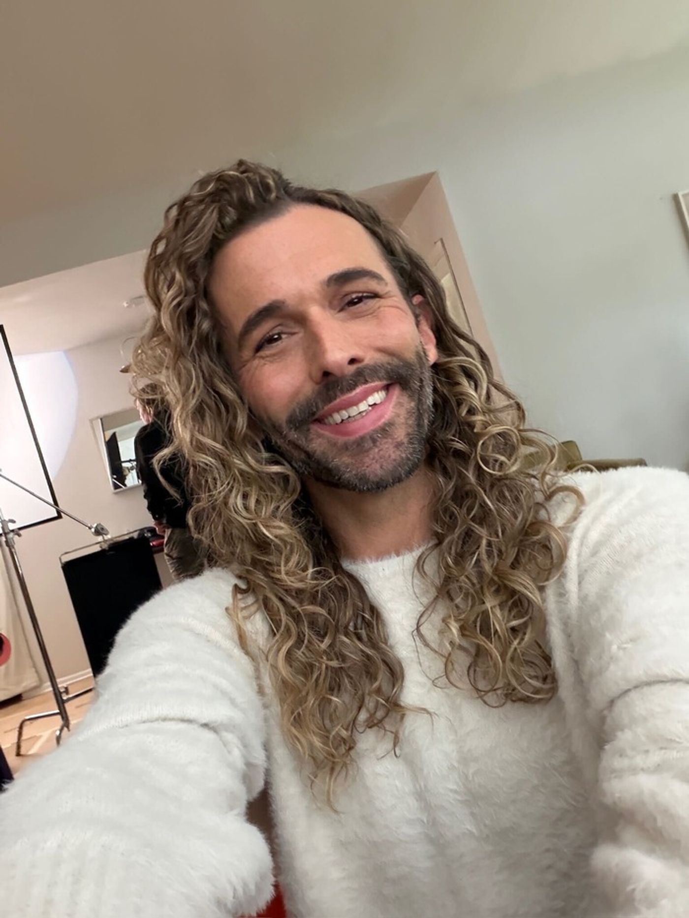 Exclusive: Jonathan Van Ness Backstage at THE DROWSY CHAPERONE at Carnegie Hall  Image