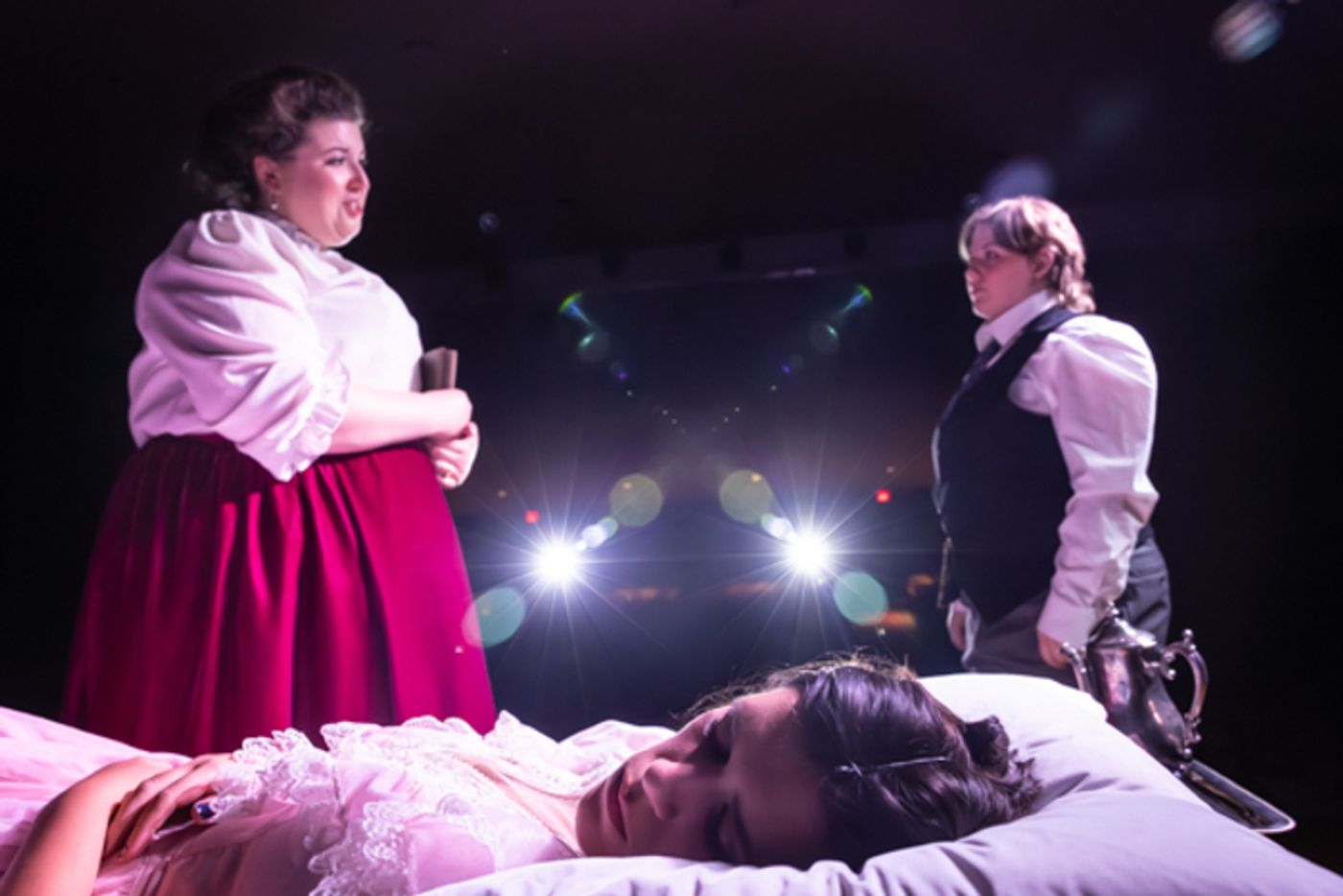 Photos: First look at Rise Up Art Alliance Community Theatre’s DRACULA Photos: First look at Rise Up Art Alliance Community Theatre’s DRACULA Image