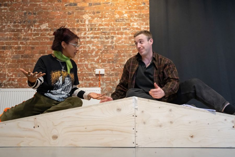 Photos: In Rehearsal for THIS LITTLE EARTH At Arcola Theatre Image