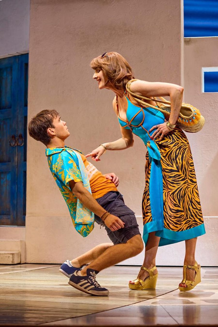 Photos: MAMMA MIA! West End Finds New Cast Image