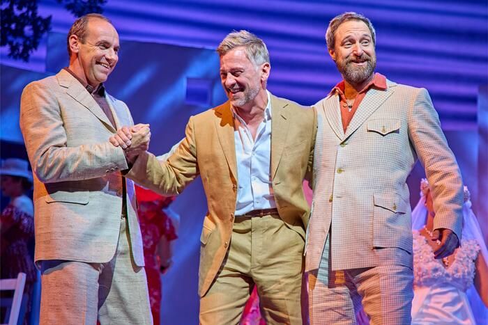 Photos: MAMMA MIA! West End Finds New Cast — photo 11 of 41