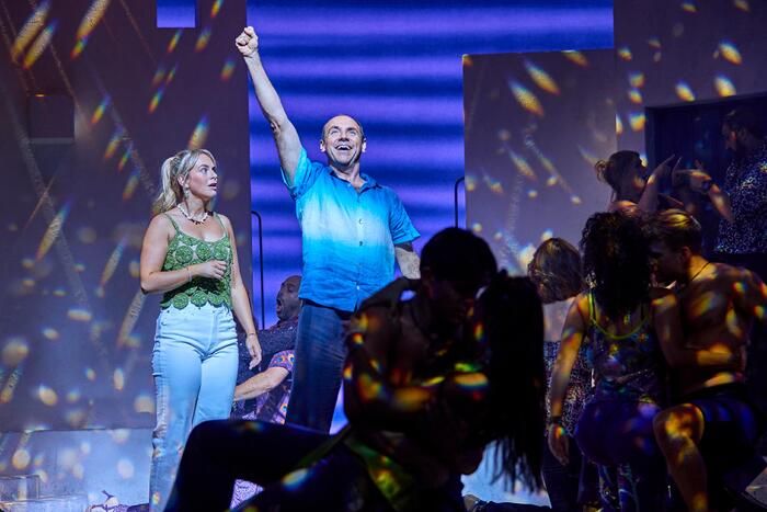 Photos: MAMMA MIA! West End Finds New Cast — photo 10 of 41