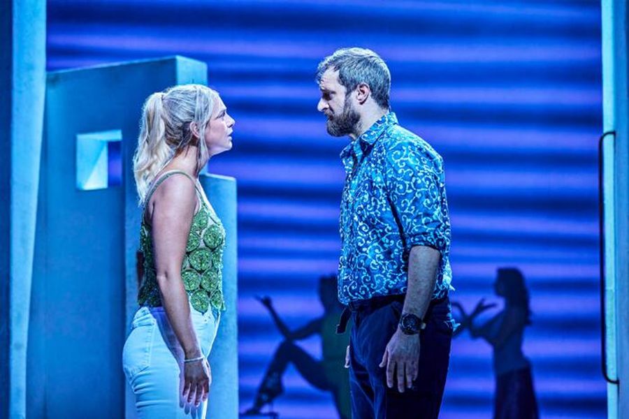 Photos: MAMMA MIA! West End Finds New Cast Image