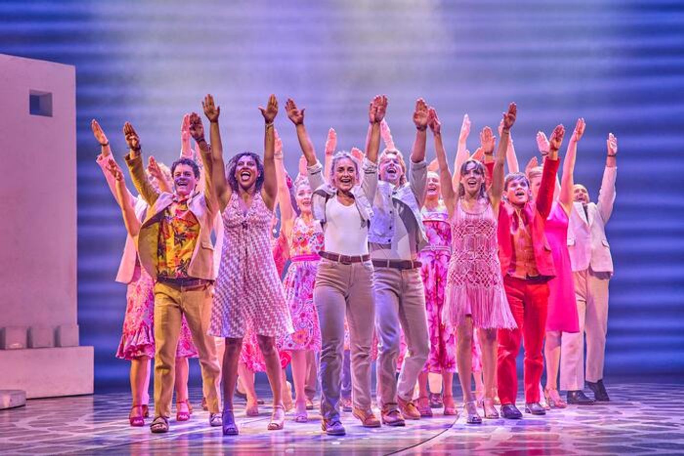 Photos: MAMMA MIA! West End Finds New Cast Photos: MAMMA MIA! West End Finds New Cast Image