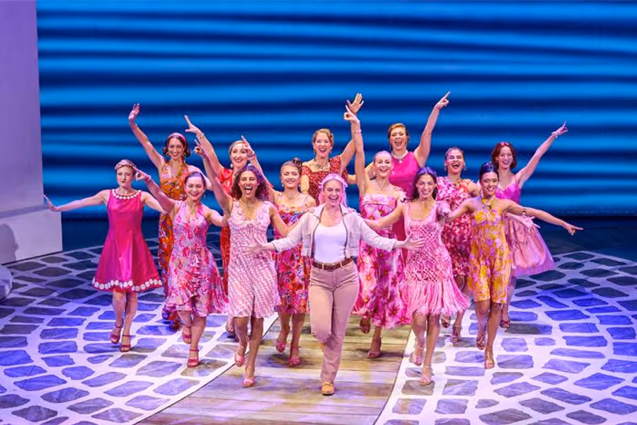 Photos: MAMMA MIA! West End Finds New Cast Image