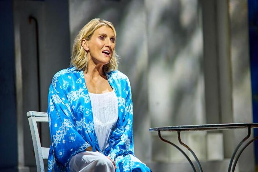 Photos: MAMMA MIA! West End Finds New Cast Image