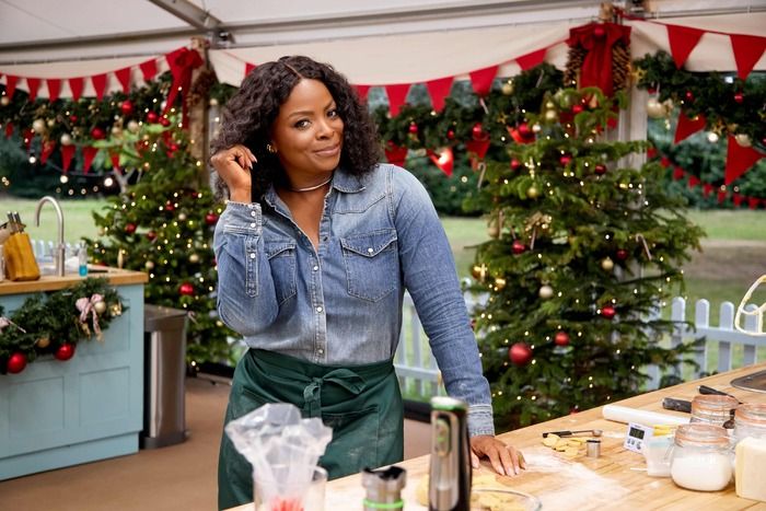 Video/Photos: First-Look at THE GREAT AMERICAN BAKING SHOW: CELEBRITY HOLIDAY Special with Andrew Rannells Video/Photos: First-Look at THE GREAT AMERICAN BAKING SHOW: CELEBRITY HOLIDAY Special with Andrew Rannells Image
