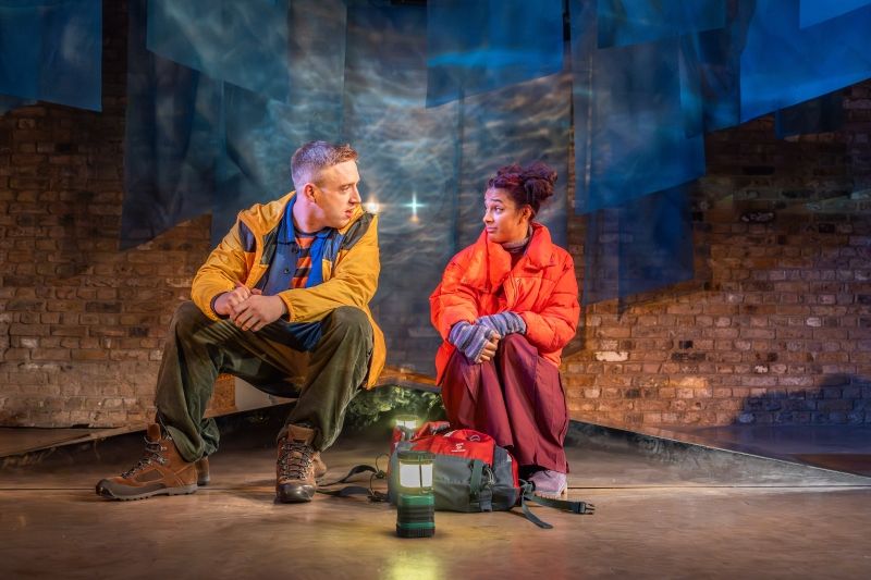 Review: THIS LITTLE EARTH, Arcola Theatre  Image