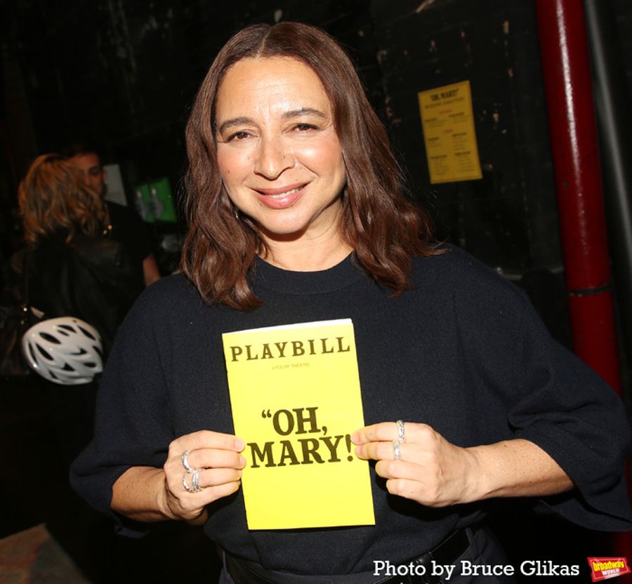 Photos: Maya Rudolph Visits OH, MARY! on Broadway Image