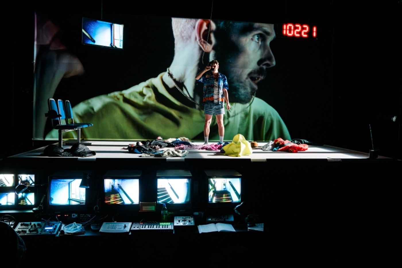 Review: ARLINGTON, Tron Theatre Review: ARLINGTON, Tron Theatre Image