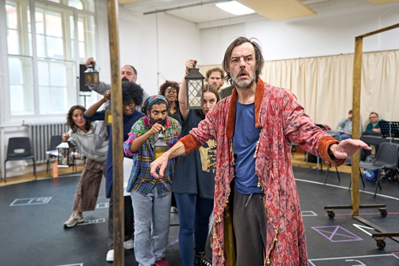Photos: A CHRISTMAS CAROL In Rehearsal At The Old Vic  Image