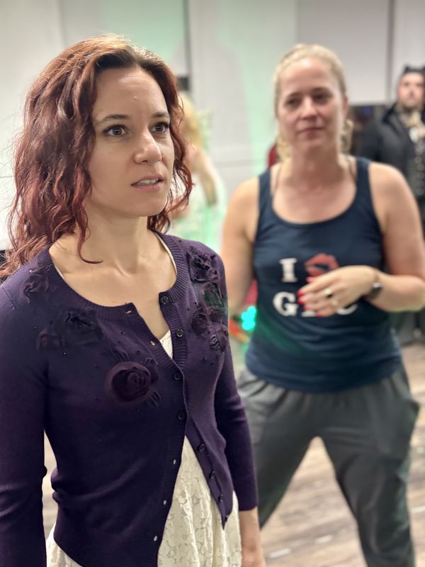 Photos: I'm That Witch In Rehearsal Photos: I'm That Witch In Rehearsal Image