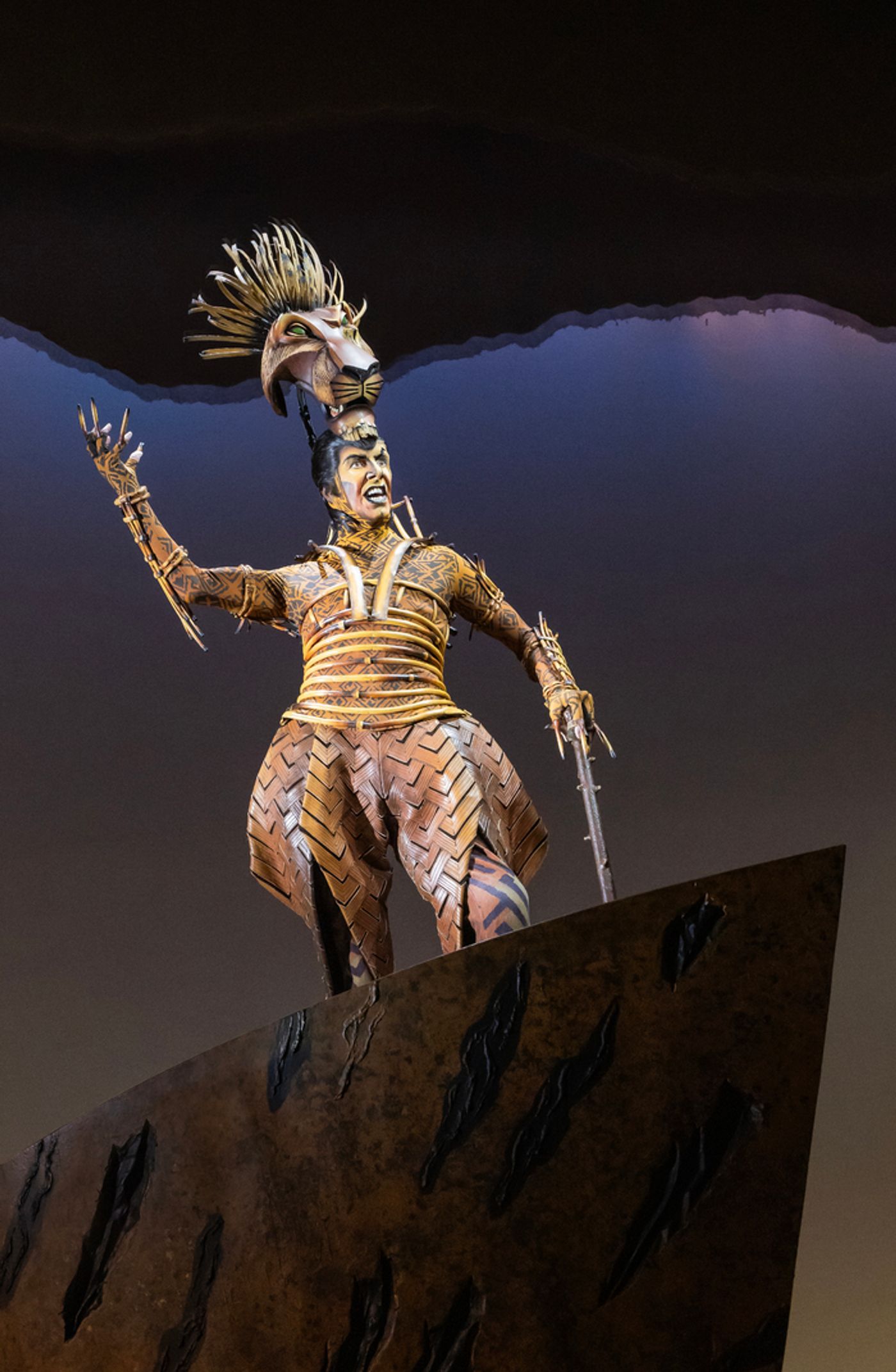 Photos: Gavin Lee as 'Scar' in THE LION KING on Broadway  Image