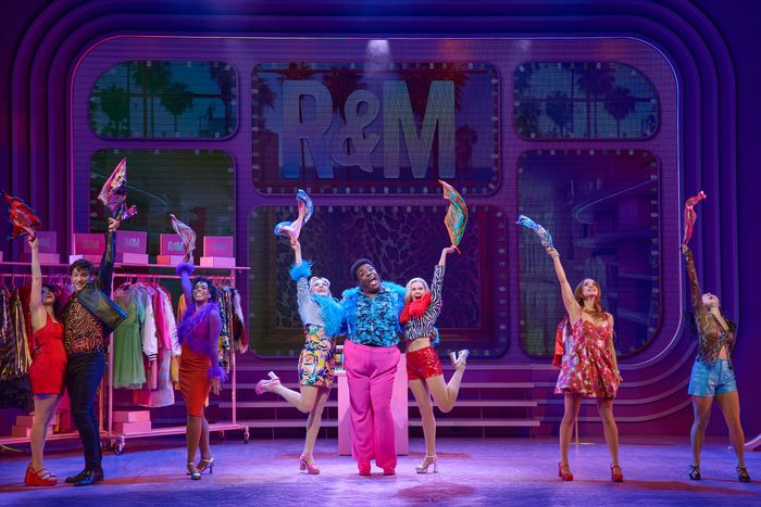 Photos and Video: Laura Bell Bundy and Kara Lindsay in ROMY & MICHELE: THE MUSICAL — photo 9 of 10