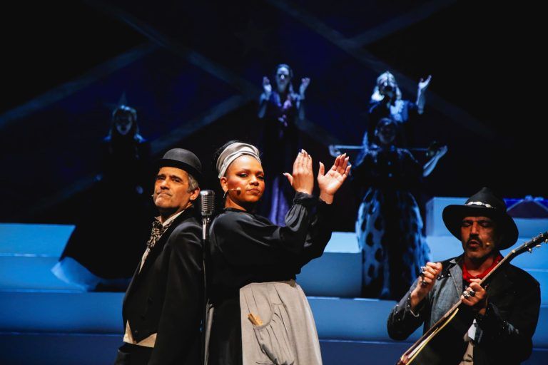 Review: GONE WITH THE WIND at Piraeus Municipal Theatre Review: GONE WITH THE WIND at Piraeus Municipal Theatre Image