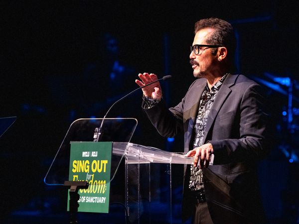 John Leguizamo Photo