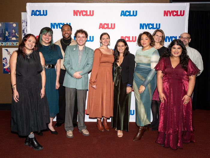 Photos: Ariana DeBose, Erich Bergen, and More at the NYCLU and ACLU 'Sing Out for Freedom' Concert — photo 15 of 27