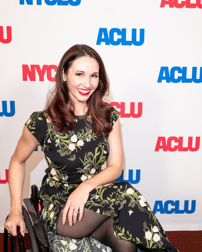 Photos: Ariana DeBose, Erich Bergen, and More at the NYCLU and ACLU 'Sing Out for Freedom' Concert — photo 24 of 27