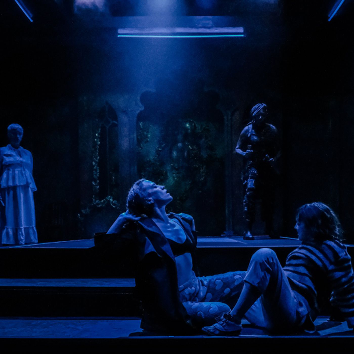 Photos: DRACULA: A FEMINIST REVENGE FANTASY at Santa Fe Playhouse Photos: DRACULA: A FEMINIST REVENGE FANTASY at Santa Fe Playhouse Image