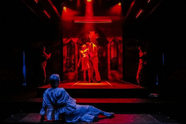 Photos: DRACULA: A FEMINIST REVENGE FANTASY at Santa Fe Playhouse Photos: DRACULA: A FEMINIST REVENGE FANTASY at Santa Fe Playhouse Image