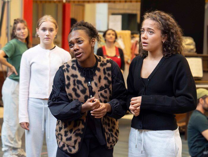 Photos: National Theatre Begins Rehearsals For Return Of BALLET SHOES — photo 5 of 11