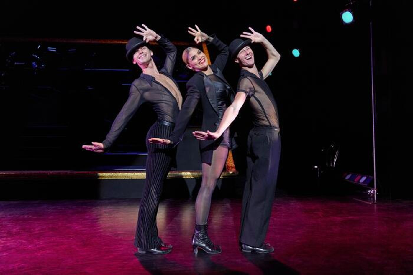Photos: Ellie Roddy, Claire Marshall, and More in the National Tour of CHICAGO  Image
