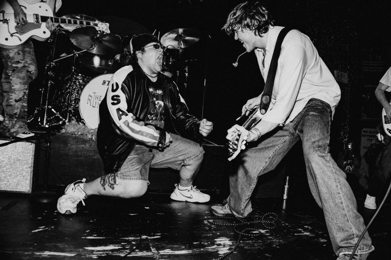 Review: THE RUNAROUNDS at The Revolution Room in Little Rock  Image