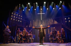 Taylor Trensch and cast Photo