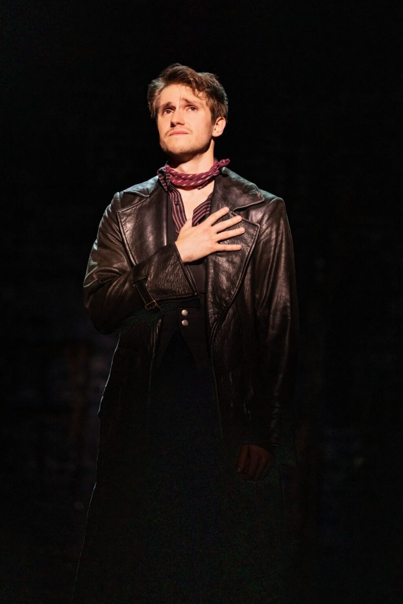 Review: MOULIN ROUGE! THE MUSICAL Returns to OC’s Segerstrom Center Image