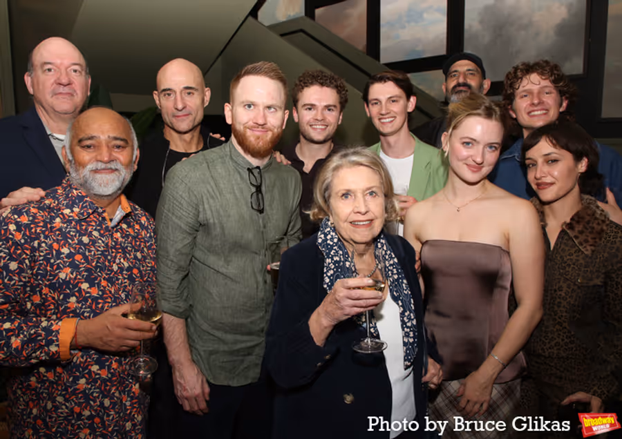 Photos: Lesley Manville & Mark Strong Celebrate OEDIPUS on Broadway Image