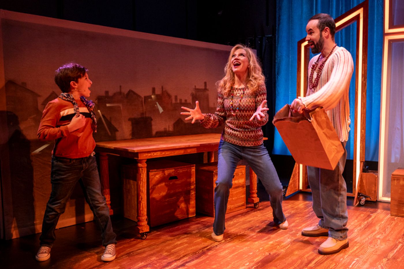 Photos: FIXING FRANKIE At Little Red Light Theatre Photos: FIXING FRANKIE At Little Red Light Theatre Image