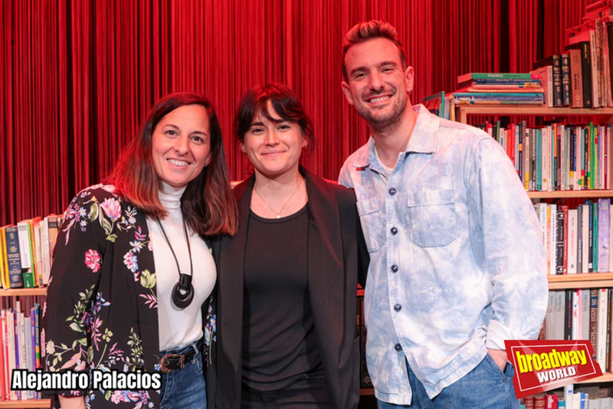 Gisela Juanet, Alicia Serrat y Victor Arbelo at 