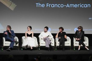 Richard Linklater, Zoey Deutch, Guillaume Marbeck, Aubry Dullin and Michèle Pétin  Photo