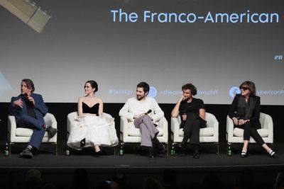 Richard Linklater, Zoey Deutch, Guillaume Marbeck, Aubry Dullin and Michèle Pétin  Photo