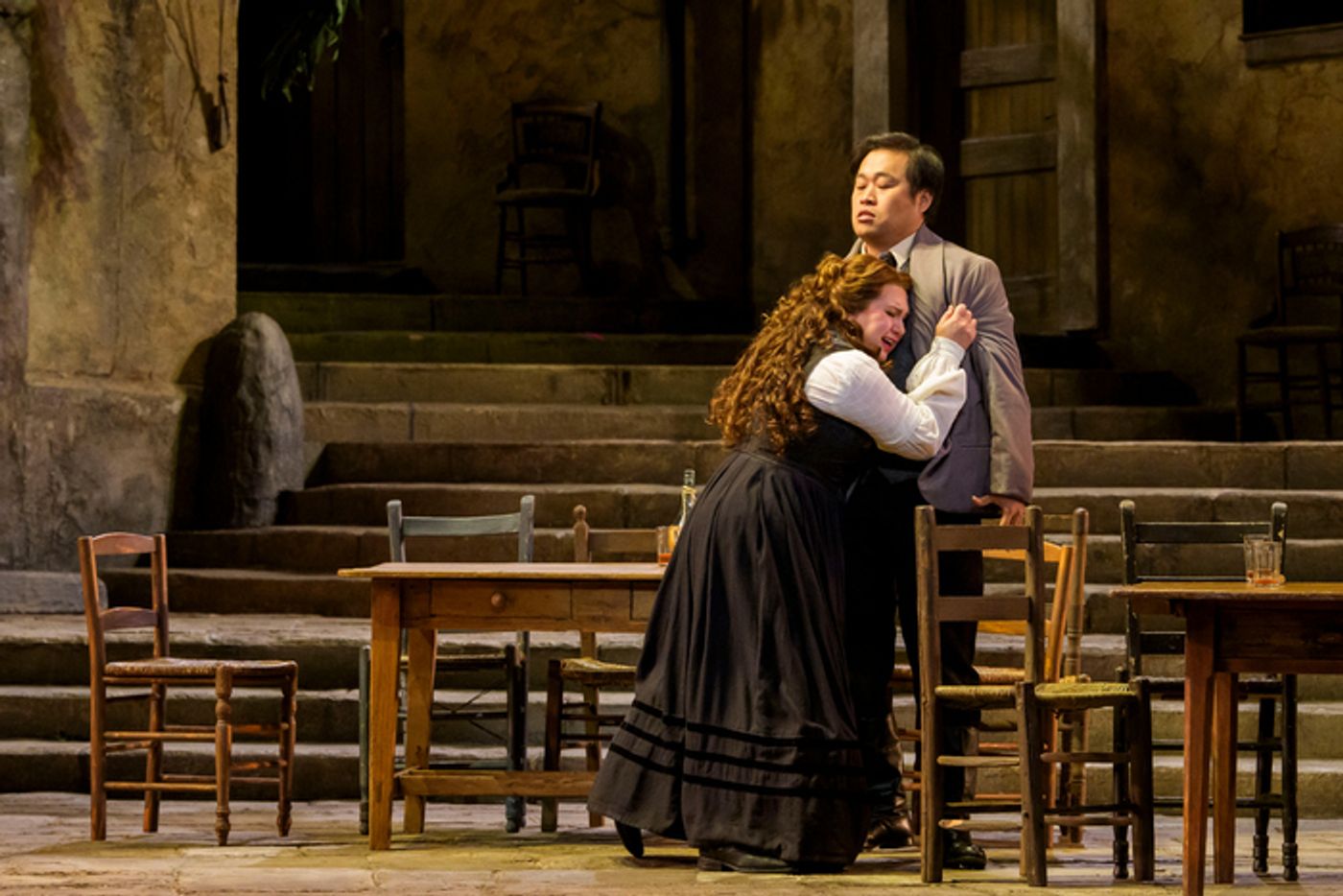 Photos: CAVALLERIA RUSTICANA and PAGLIACCI at the Lyric Opera of Chicago Photos: CAVALLERIA RUSTICANA and PAGLIACCI at the Lyric Opera of Chicago Image