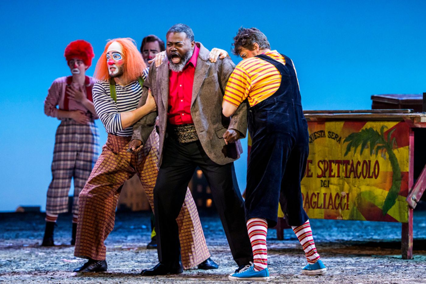 Photos: CAVALLERIA RUSTICANA and PAGLIACCI at the Lyric Opera of Chicago Photos: CAVALLERIA RUSTICANA and PAGLIACCI at the Lyric Opera of Chicago Image
