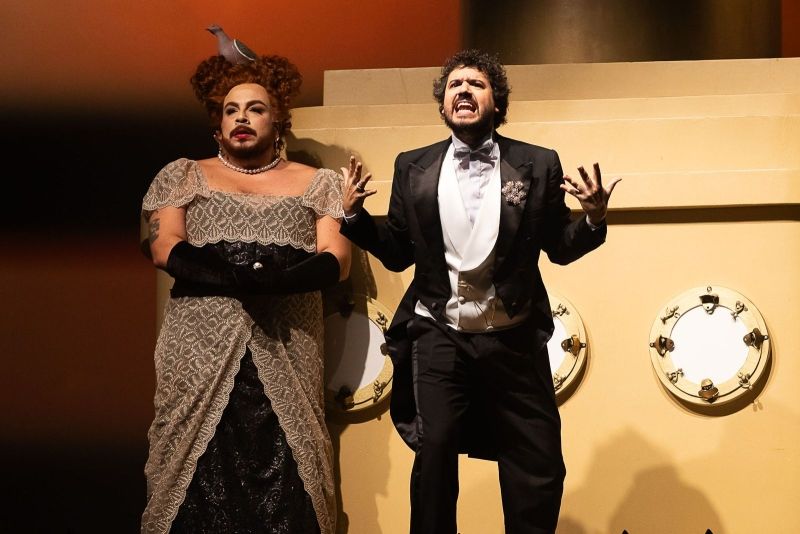 TITANÍQUE — THE MUSICAL Splashes into São Paulo with Céline Dion, Camp, and Chaos Afloat  Image