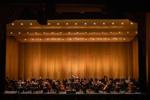 Eun Sun Kim and the San Francisco Opera Orchestra @ BroadwayWorld Eun Sun Kim and the San Francisco Opera Orchestra Photo